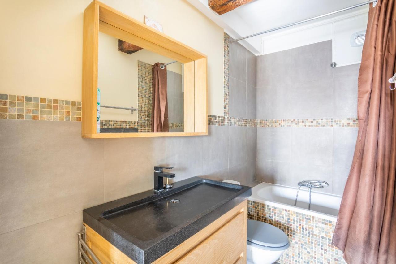 Hostel Ambassade Bretonne Vieux-Port Marsilya Dış mekan fotoğraf
